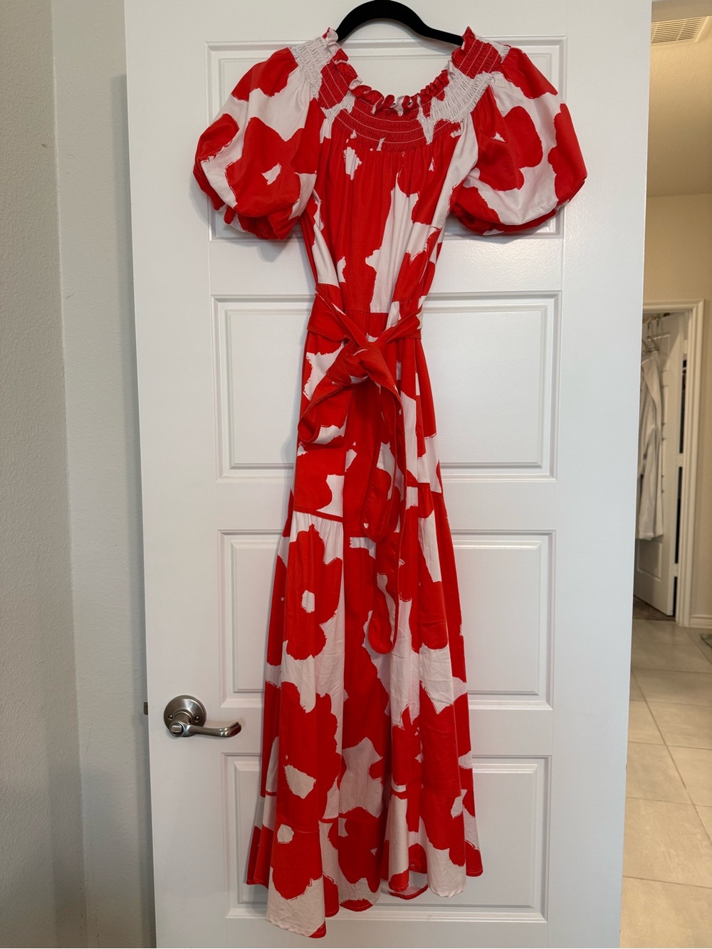 CROSBY by Mollie Burch Red and White Floral Puff-Sleeve Maxi Dress